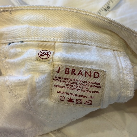 J Brand Woman’s White Jeans Size 24 - Picture 7 of 8